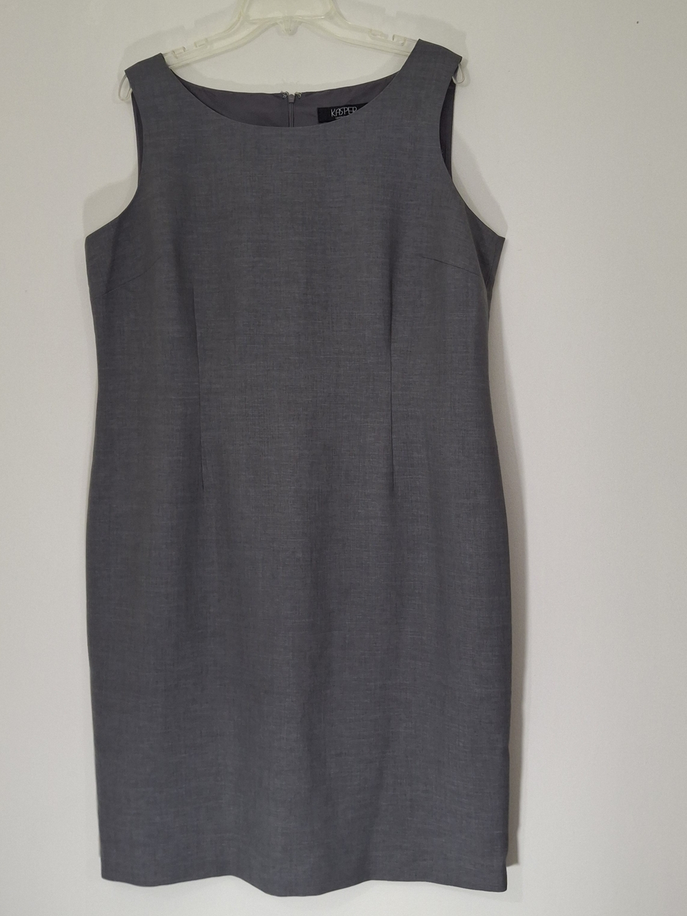 Kasper Women's Sleeveless Sheath Dress - Gray, Size 18